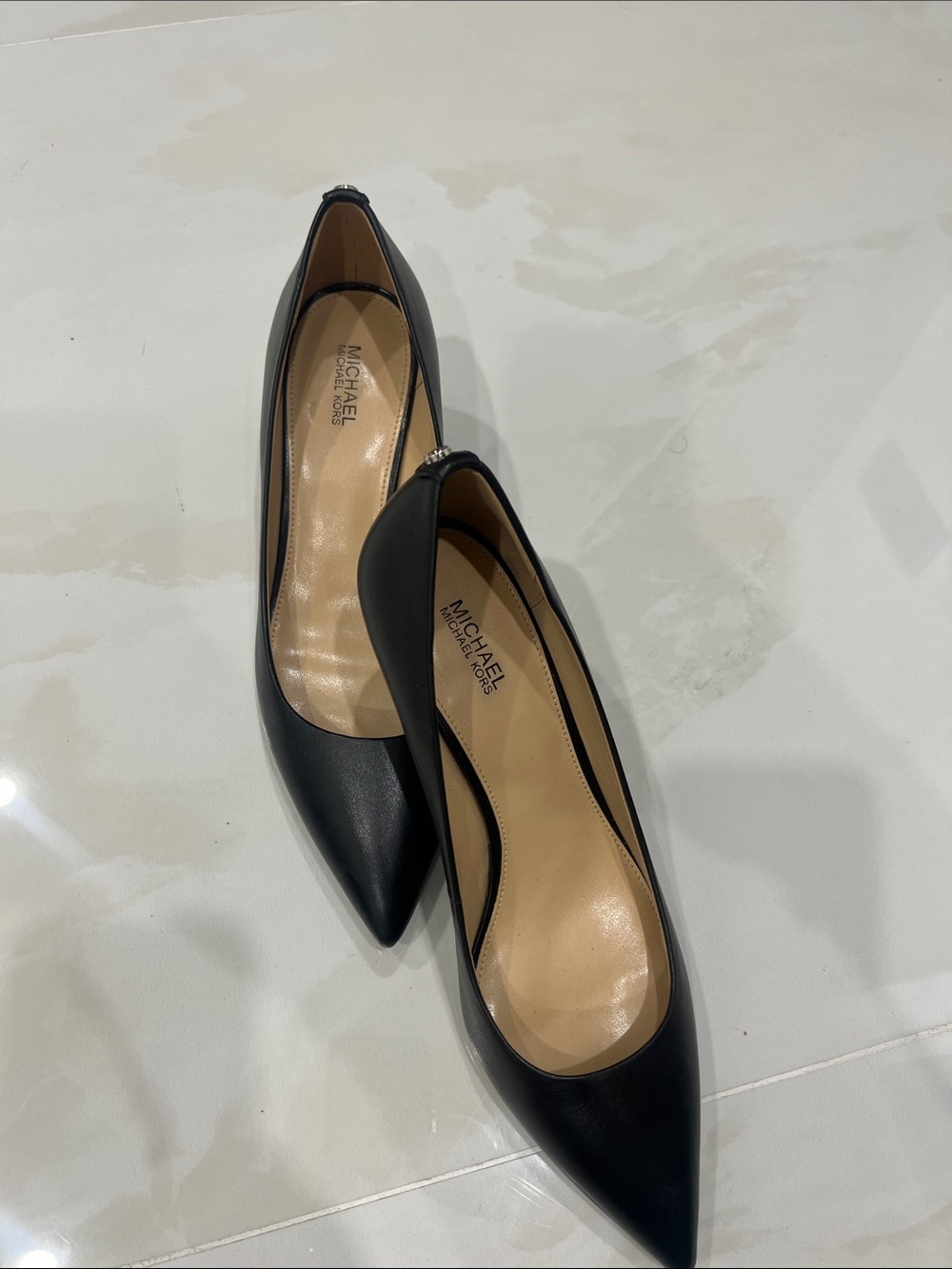MICHAEL Michael Kors Black Pointed Toe Leather Pumps
